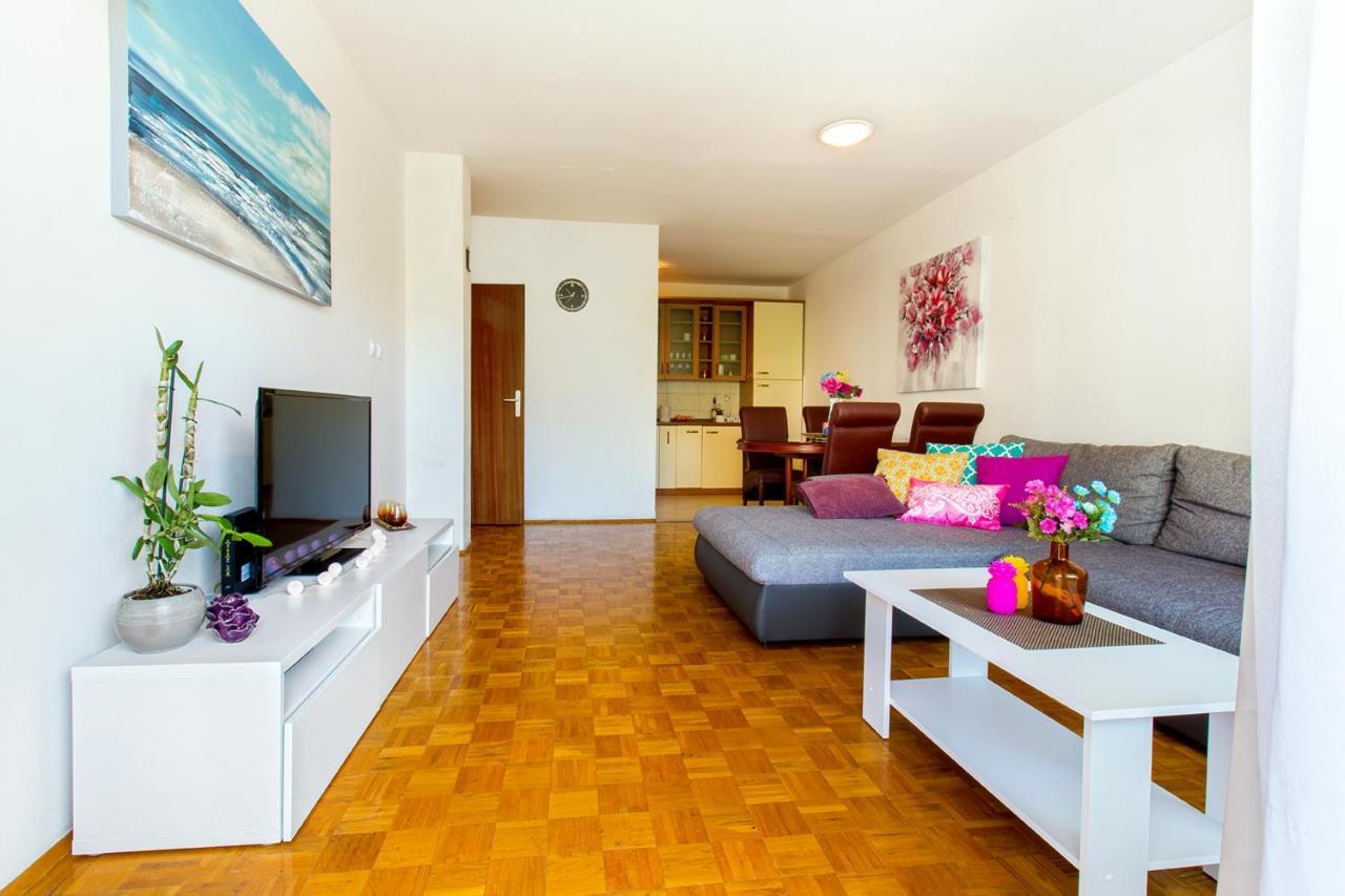 Apartment Amari Spalato Esterno foto