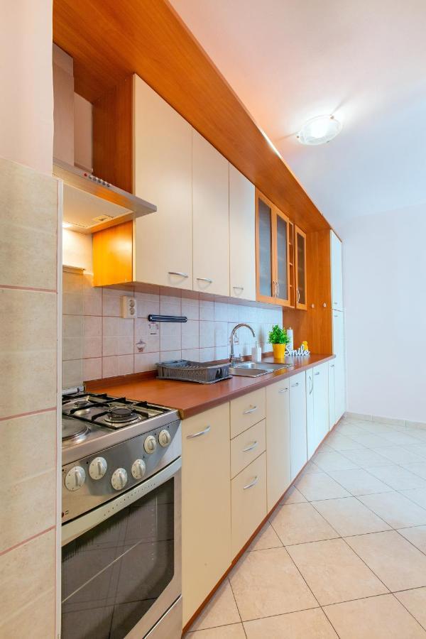 Apartment Amari Spalato Esterno foto
