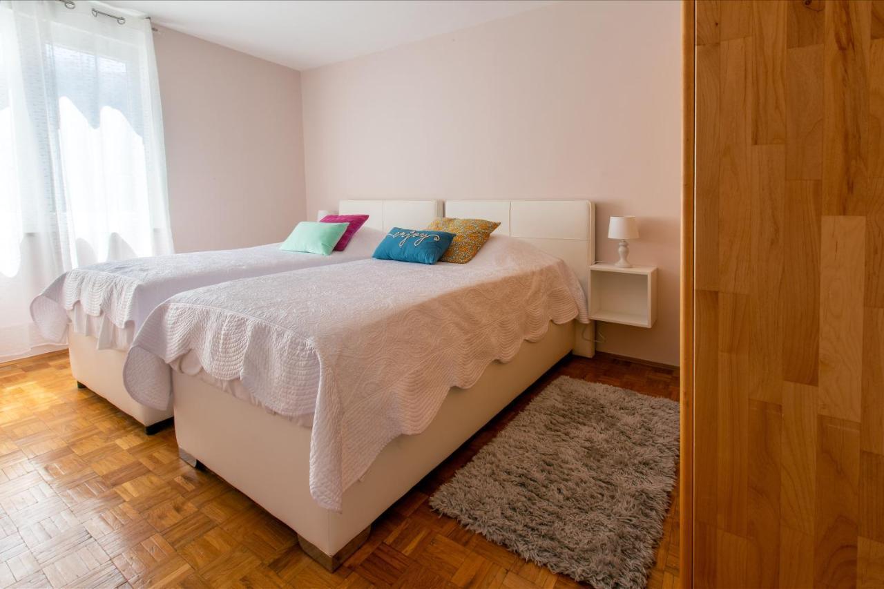 Apartment Amari Spalato Esterno foto
